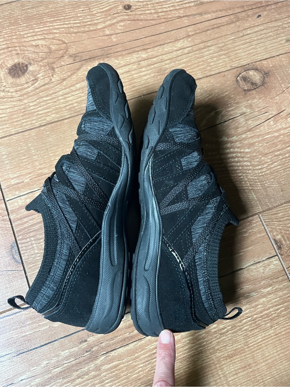 Skechers Arch Fit Sneakers - Picture 6 of 14